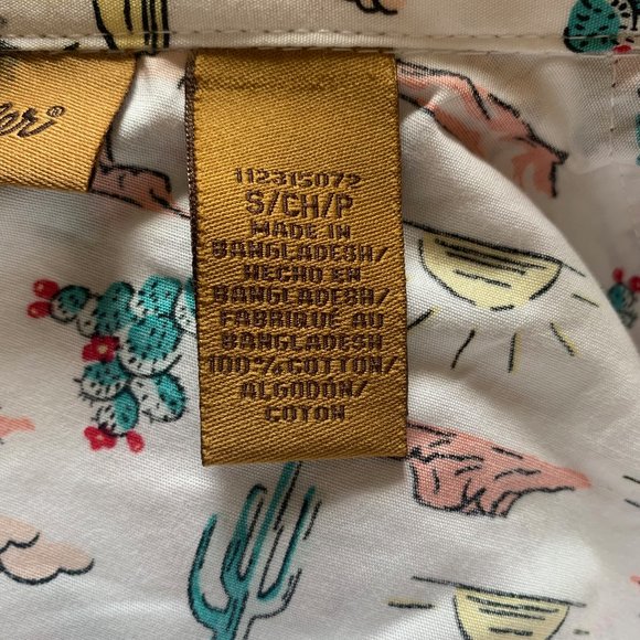 Wrangler Girls' Desert Print Short Sleeve Western Snap Shirt; Small - Picture 5 of 6